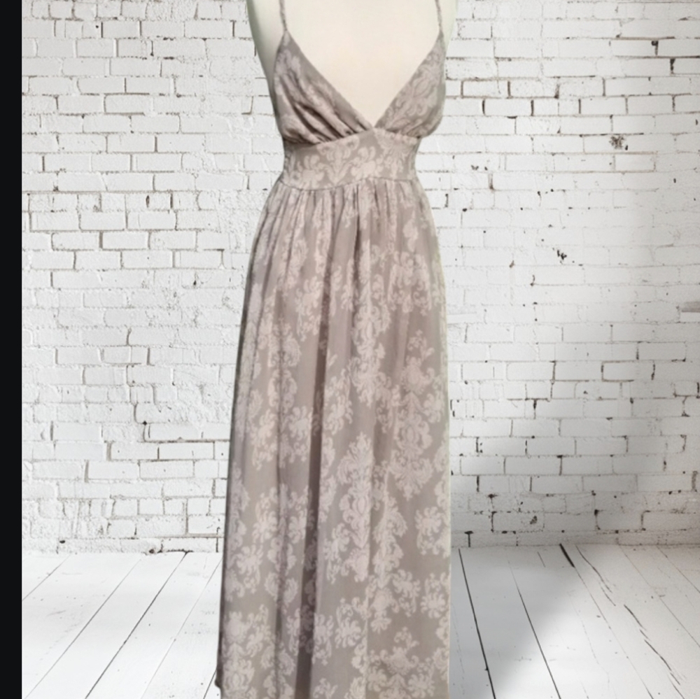 Floral Damask Flowy Chiffon Maxi Dress - Miss Me